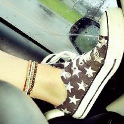 nolafeet:  #rainyday #drivingfeet #rain #relaxing