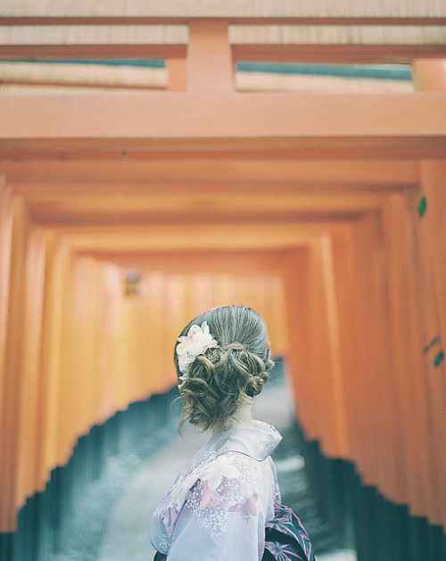 dreams-of-japan:刻を見つめて… by sunao-films on Flickr.