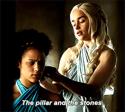 irontemple:  adr0itness:  Lol  She wanted greyworms grey worm