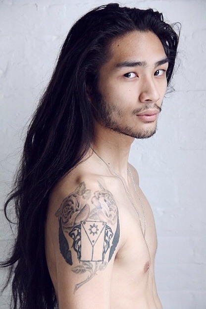 akaax:  IG: alxdoom Alexander Dominguez  Reblog :) 