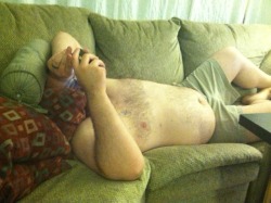 mbearassing:  Husband avoiding watching the football game