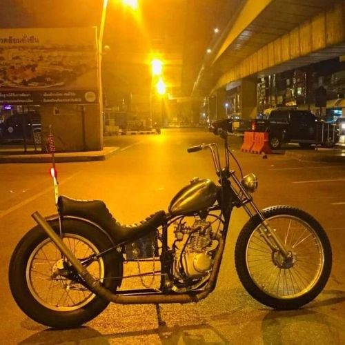 #Chopper #Bobber #Bratstyle #JapChop #JapStyle Seen on @r9kustomshttps://www.instagram.com/p/CcUiV