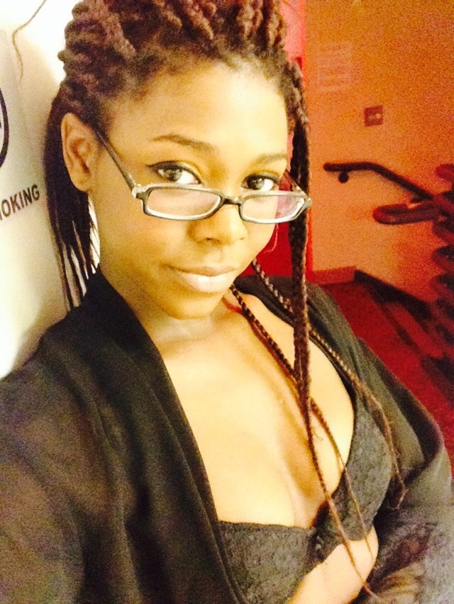 siphonmyanus:  thekunninglinguist:  siphonmyanus:  Smart hoe looks.  Damn you’re