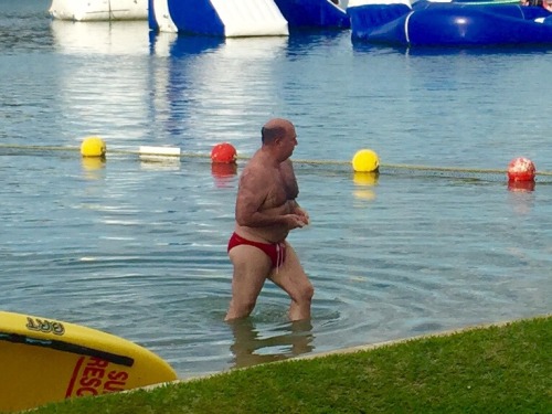 speedochubby:Land Lord