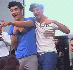 they1dontknowaboutus:  “Harry was the worst!” 