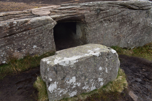 on-misty-mountains: Dwarfie Stane on the Isle of Hoy, a tomb carved out of a single rock between 250