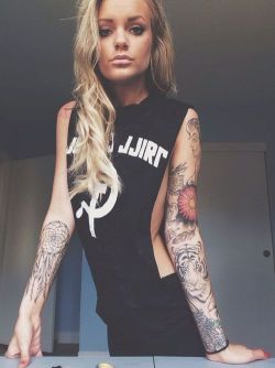 barbibiitch:  stylera a We Heart It-on http://weheartit.com/entry/89988916