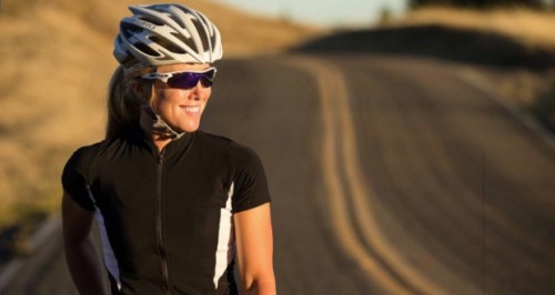 bikesandgirlsandmacsandstuff:  (via First impressions: Capo women’s road cycle clothing range | Tota