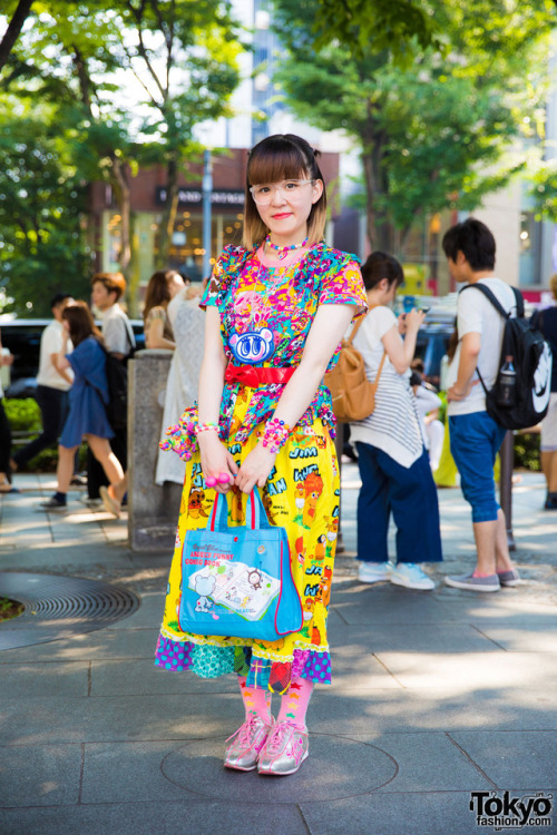 20-year-old Japanese fashion student Chii on the street in Harajuku wearing super colorful decora-in