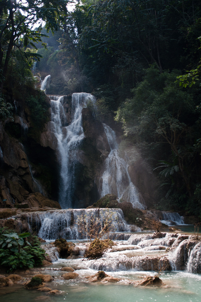 4nimalparty:  Kuang Si (Kuangxi) Waterfall (by Rushen!) 