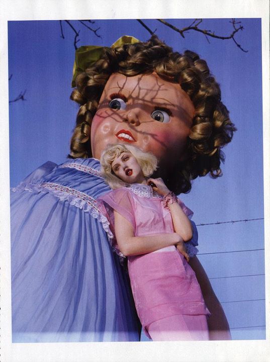 punnkebas:  by Tim Walker 