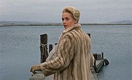 wardrobemalfunctioned:The Birds (1963) dir. Alfred Hitchcock