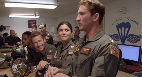 Ur Telling Me Hangman Is Out Here Looking At Rooster Like That And Im Supposed To Believe That Top Gun: