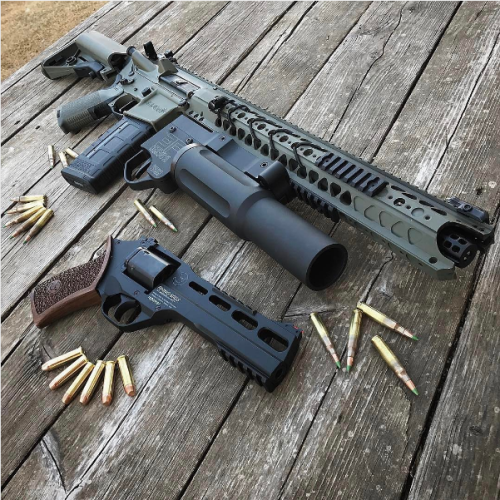tacticalsquad:RepostBy @arm.and.gun: “#ArmAndGunDeadly duo ☠️-Warsport LVOA AR-15 {.223/5.56}Exoti