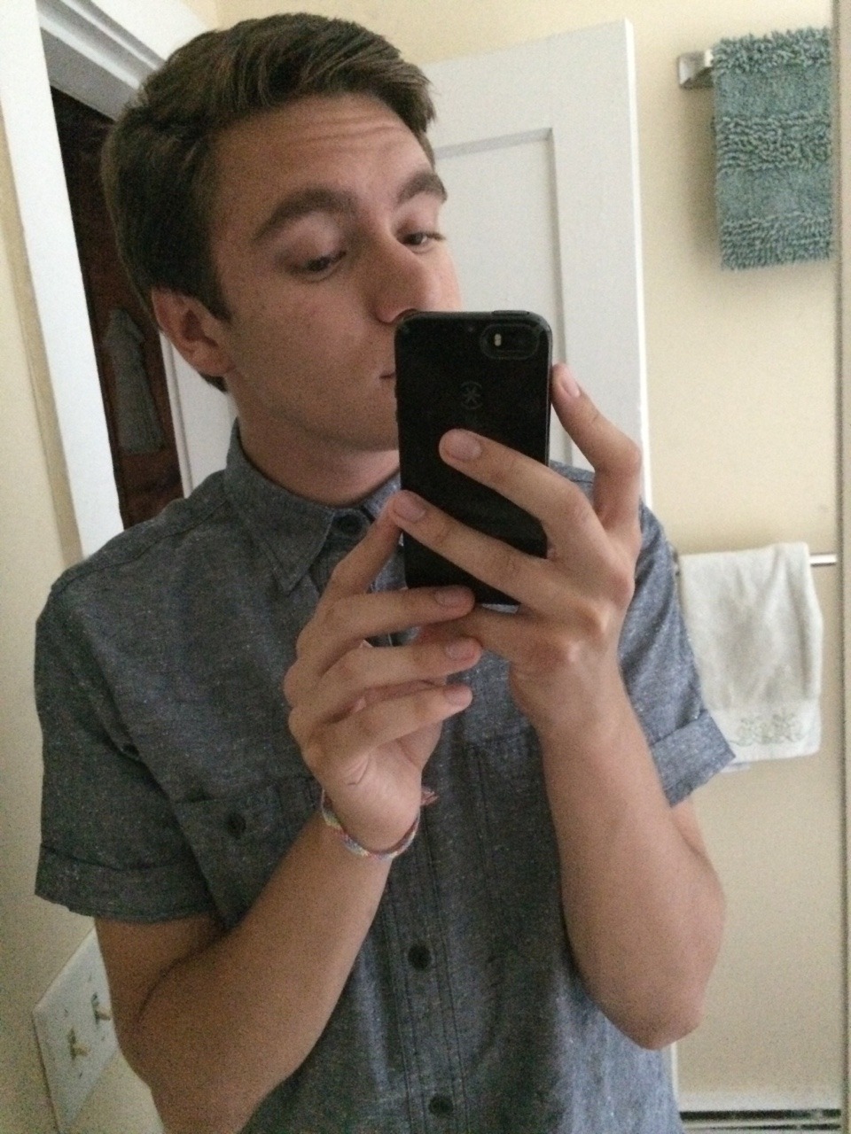 dredth:  enjoy yet another photo set of me hello
