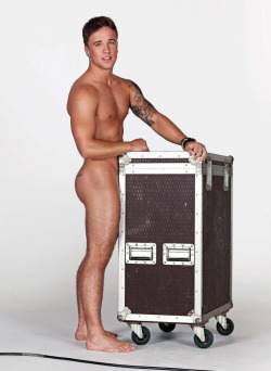 hotcelebs2000:  SAM CALLAHAN