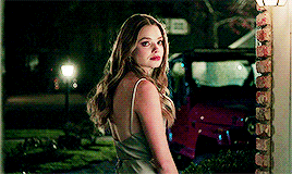 bcnoist:  kristine froseth as veronica in sierra burgess is a loser.