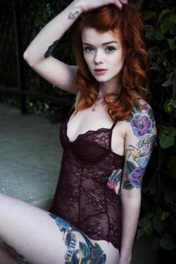 kleobh:  Essas garotas detonam minha mente … Suicide Girls. Lass, Kemper, Rambo, Radeo, Mel e Katherine.