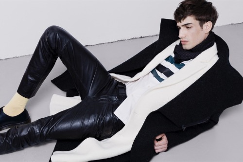 calichele: Philip Milojevic in “Elegantly Absentminded” | ph. Boris Kralj for The Fashio