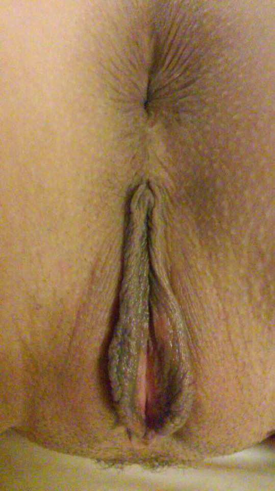jpangel101:  Really dirty kik girl Katy sends more pics of her hot body, big tits,