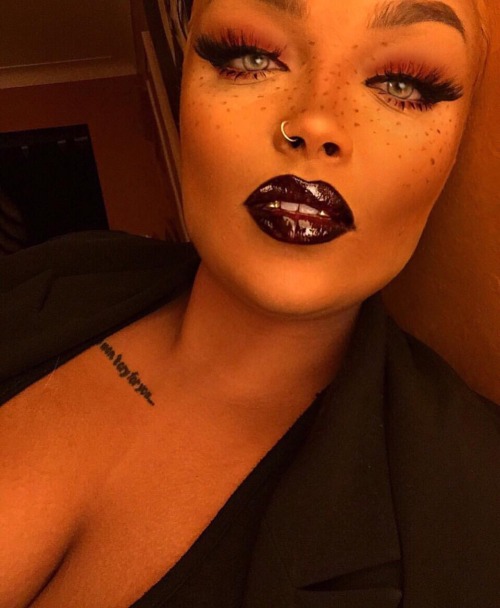 shaadayy:  royaltyzfinest:  Why is she so damn fierce.  Bihhhhhhh