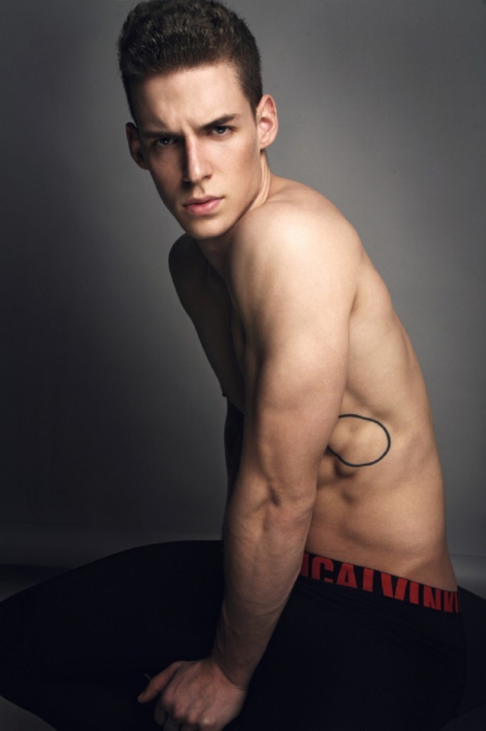 extra0rd1nary-belleza:Kristof Kralik  @ M Management  Hair:Brown,Eyes:Blue,Height:187 cm