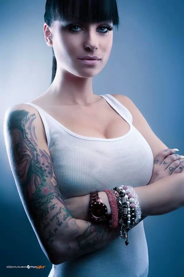 72tattoo:  Elisa Albrich
