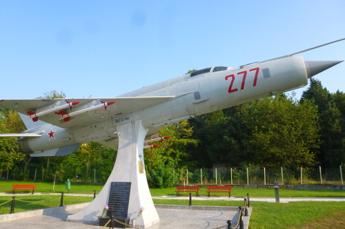 aqf56b:  Mig 21 Nessabar