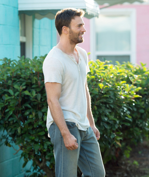 chrisevansedits:Chris Evans as Frank Adler in Gifted, 2017