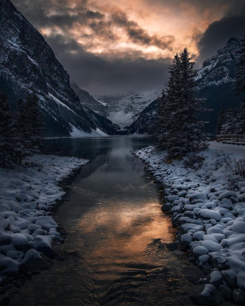 my-vybe: kaiyhunLake Louise, Alberta