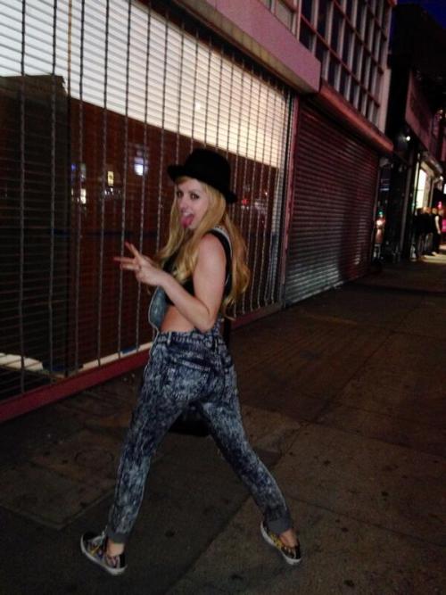 http://lexibelle100.tumblr.com/post/82350748646