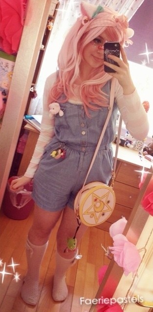 faeriepastels:  Todays look~