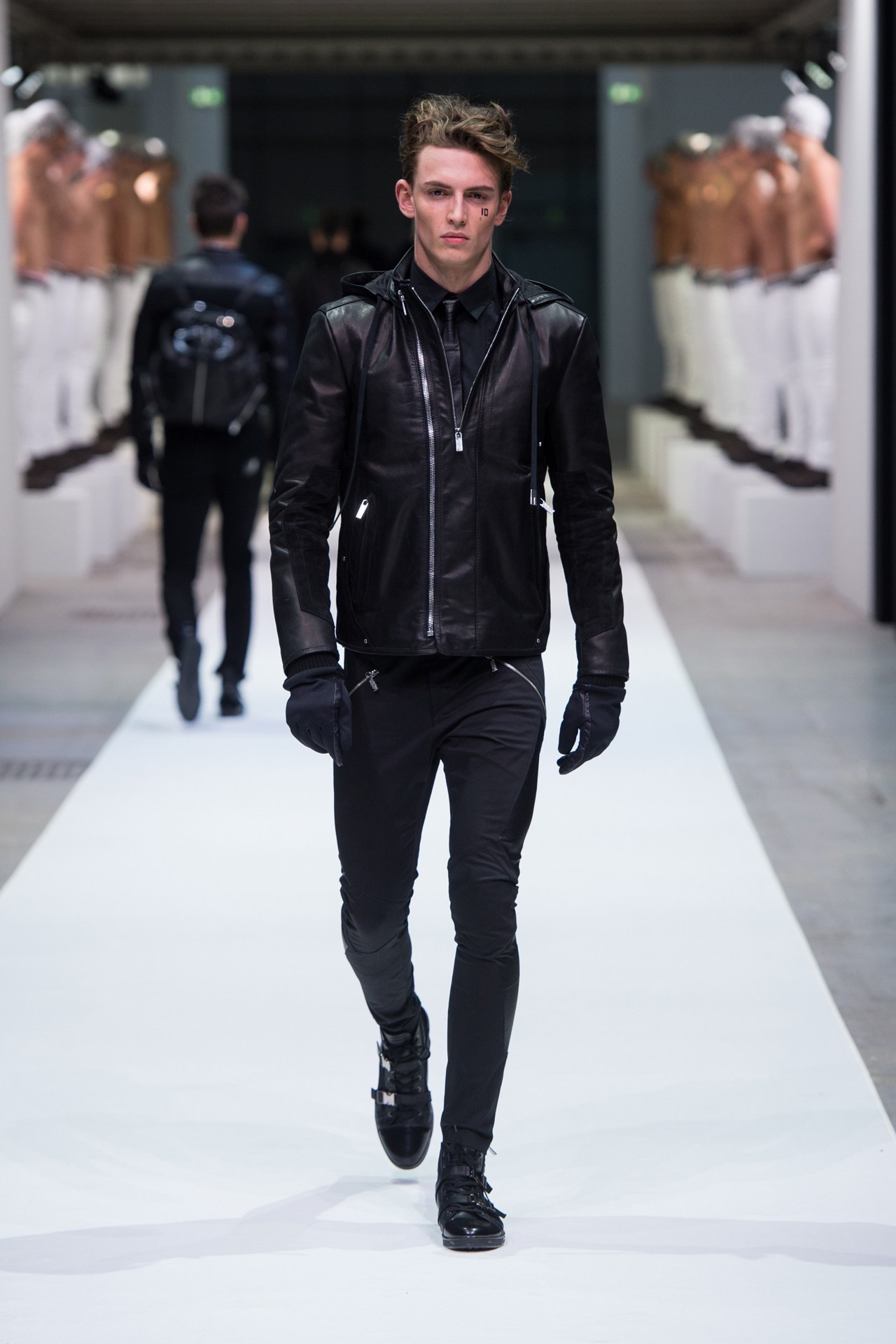 nicholastrobiano:  Dirk Bikkemberg Fall 2015 Photos by Dirk Bikkemberg