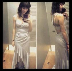 catsymaxxie:  So I tried on a prom dressâ€¦