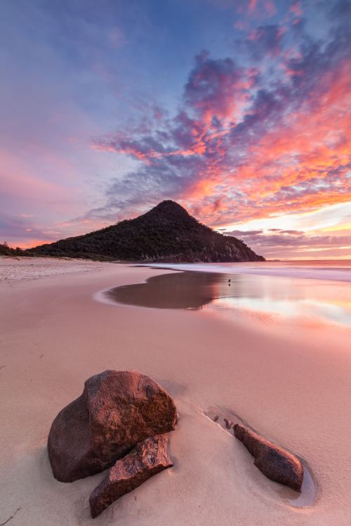 expressions-of-nature - Zenith Beach, Shoal Bay, Australia by...