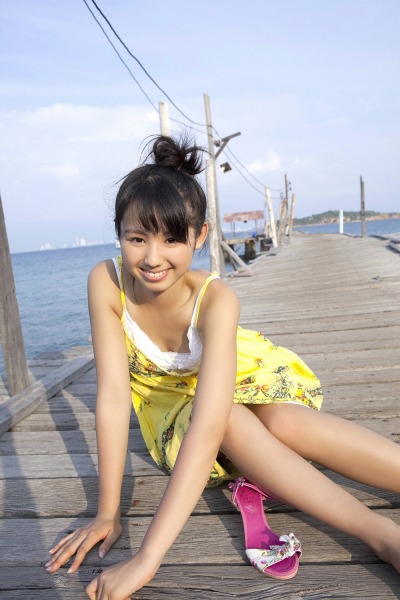 Rina Koike In Yellow Robe Near By The Sea A Tumbex