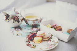 rainingteadrops:Macarons and Tea (by amandamabel) on flickr