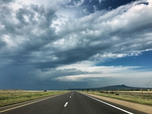 Beautiful drive from Santa Fe to Denver yesterday. Tonight I’m speaking at @redlinedenver at 5