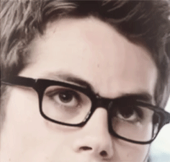 strayedfromdestiny:  I just thought it would be nice to have it zoomed in..  Stiles needs to wear glasses in the show.NOW.
