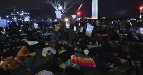 socialjusticekoolaid:  It Stops Today (Dec/4-5/14): Coast to coast— in Seattle, DC, Oakland, Ferguson, Dallas, Philly, Boston, Phoenix, Chicago, NYC— tens of thousands protested police brutality in America. In short, they shut it down. Incredible.