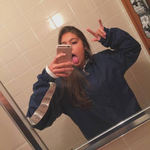 http://streetgrl.tumblr.com/post/154552136217