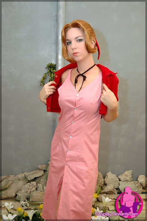 the-dark-joker-chronicle:  More sexy FF7 !!! E3 week begins !!!!   Sexy Cosplay and Geek things like,follow,reblog    Click here for the archive