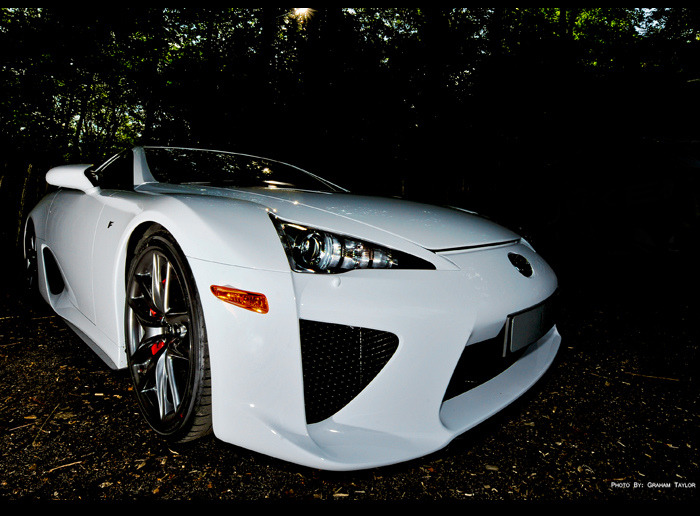 carpr0n:  Pure genius Starring: Lexus LFA (by Rogue86.com)