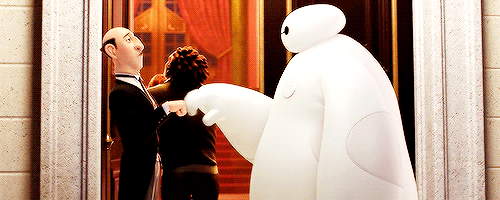 cocopines: “Baymax! Fist bump!”“Ba-la-la-la-la.”