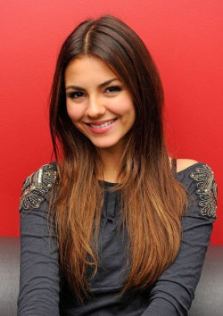 Porn toomanyprettygirls:neppiodilo:Victoria Justice photos