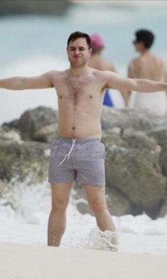 Male-And-Others-Drugs:   Olly Murs Shirtless