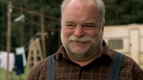 maturemenoftvandfilms:  Messengers 2: The Scarecrow (2009) - Richard Riehle as Jude Weatherby