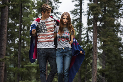 win this: merch from american eagle&rsquo;s capsule collection