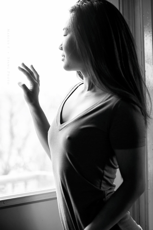 Tracey - Windowlight - December 2018 Montreal