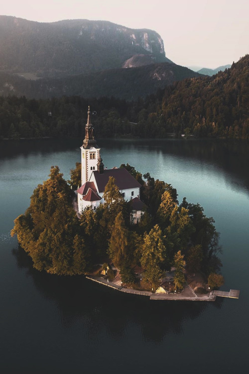 lsleofskye:  Bled, Slovenia | andy.johanesen